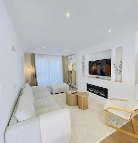 Le Luxury - 8 Voyageurs - Parking Et Wifi